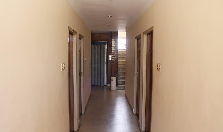 Hotel Regency Thiruvananthapuram Kültér fotó
