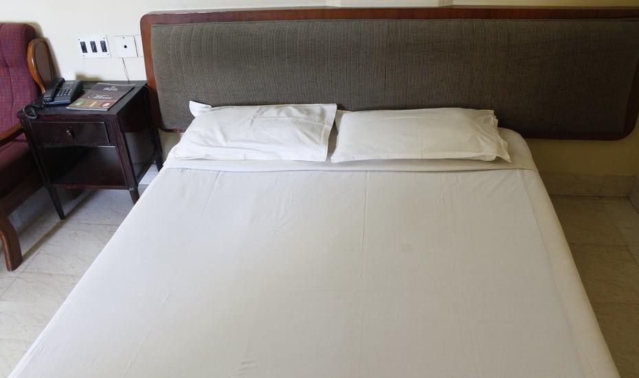 Hotel Regency Thiruvananthapuram Kültér fotó