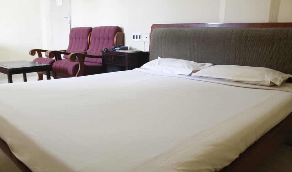 Hotel Regency Thiruvananthapuram Kültér fotó